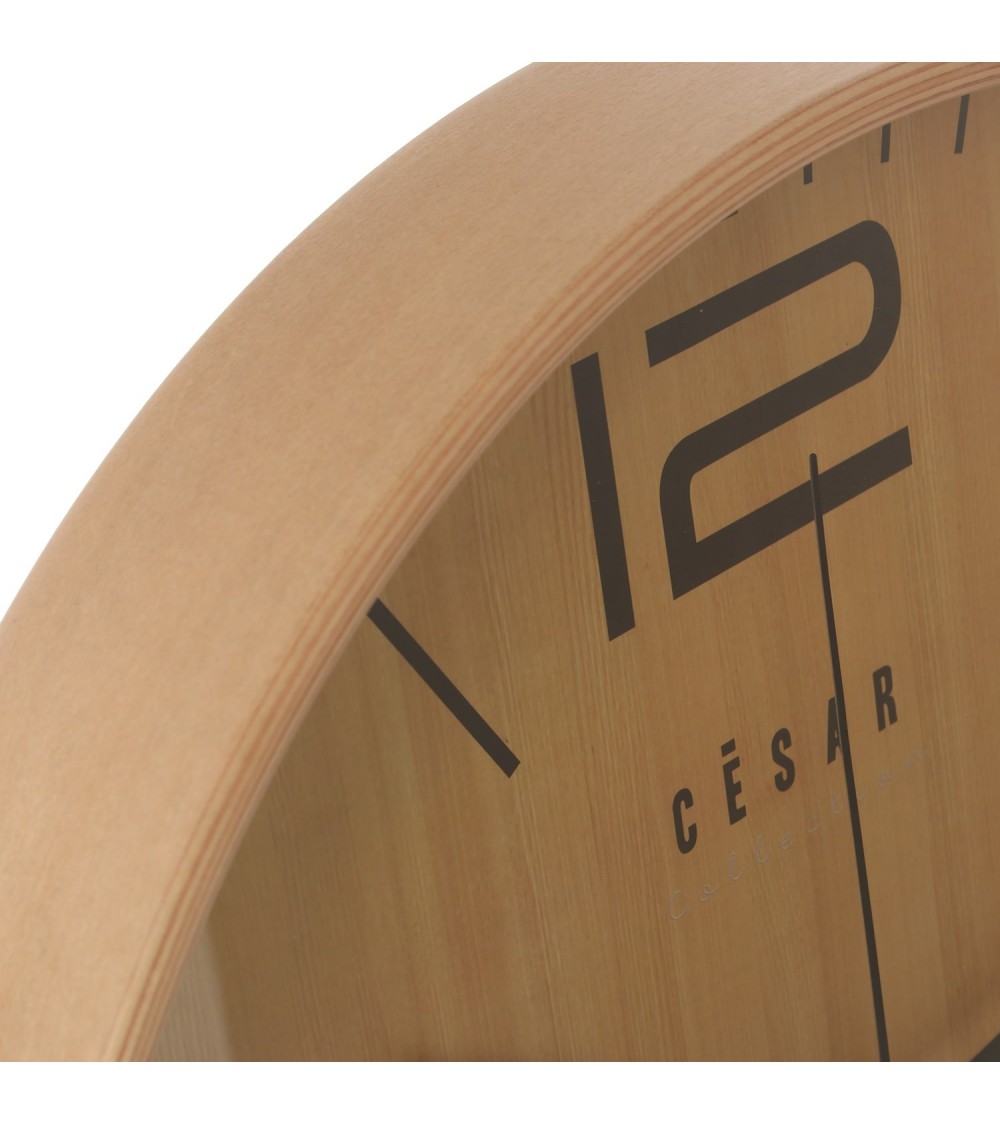Reloj redondo de madera